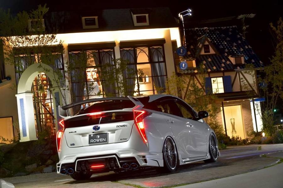  Toyota Prius by Rowen 2016 года  (фото 15 из 27)